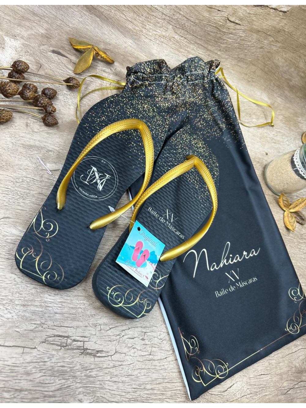 Kit 30 Chinelos com Saquinhos Personalizados Pé de Noiva