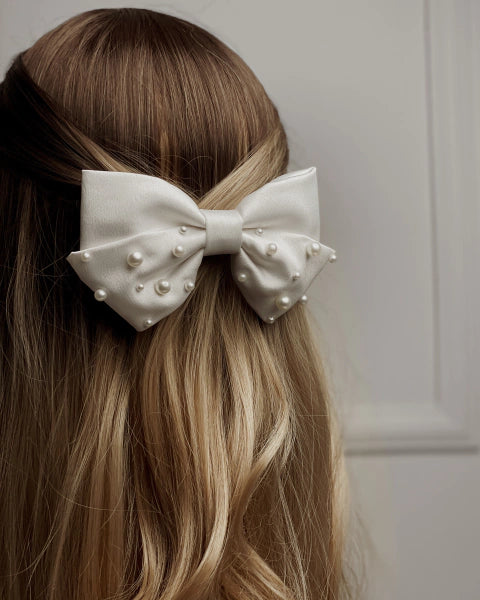 Laço de Cabelo de Noiva Dalila Racontti