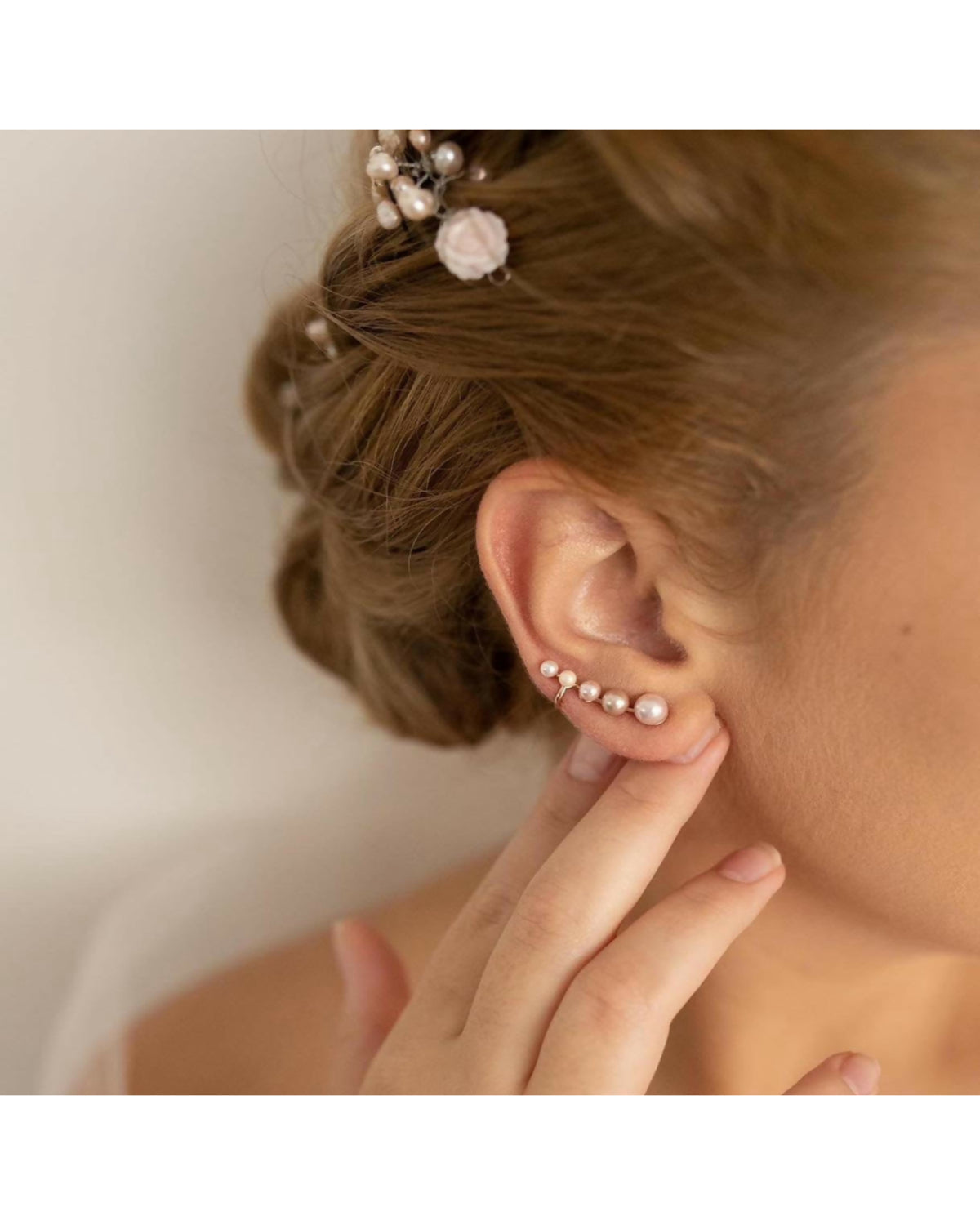 Brinco em Ouro Rose com Pérolas Alessandra Cazzaro