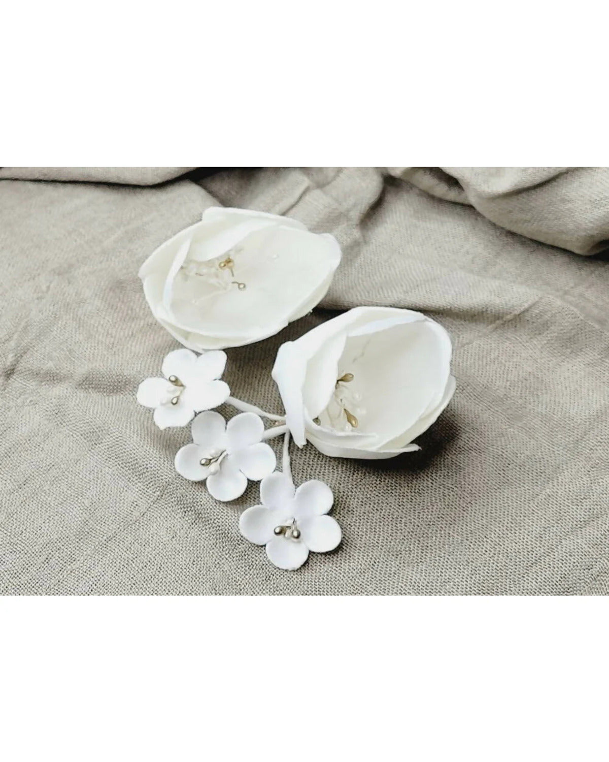 Par de Flores de Noiva White Dream Narcisa Acessórios