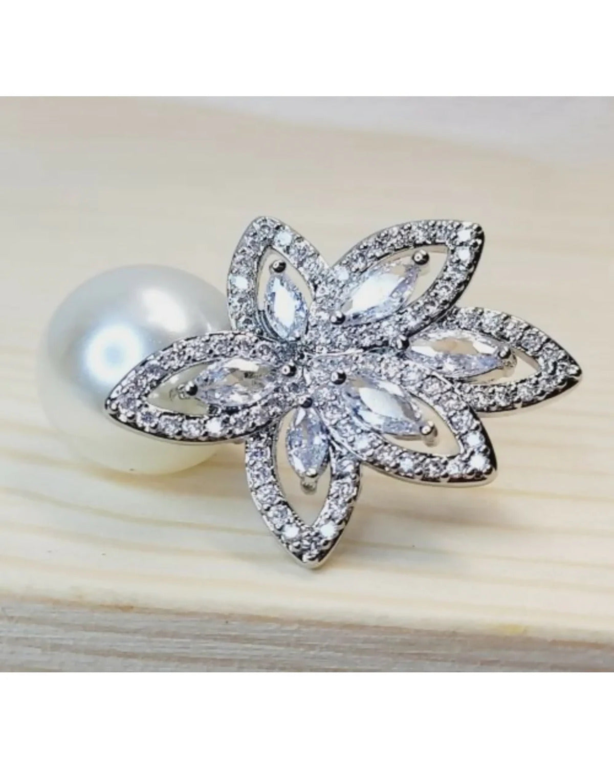 Brinco Felice Narcisa Acessórios