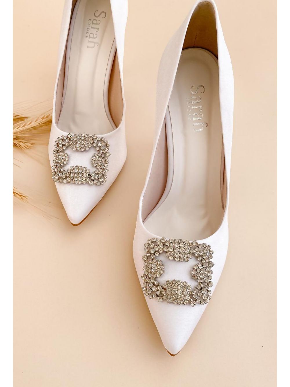 Sapato de Noiva Scarpin Vibrante 1 Sarah Brides