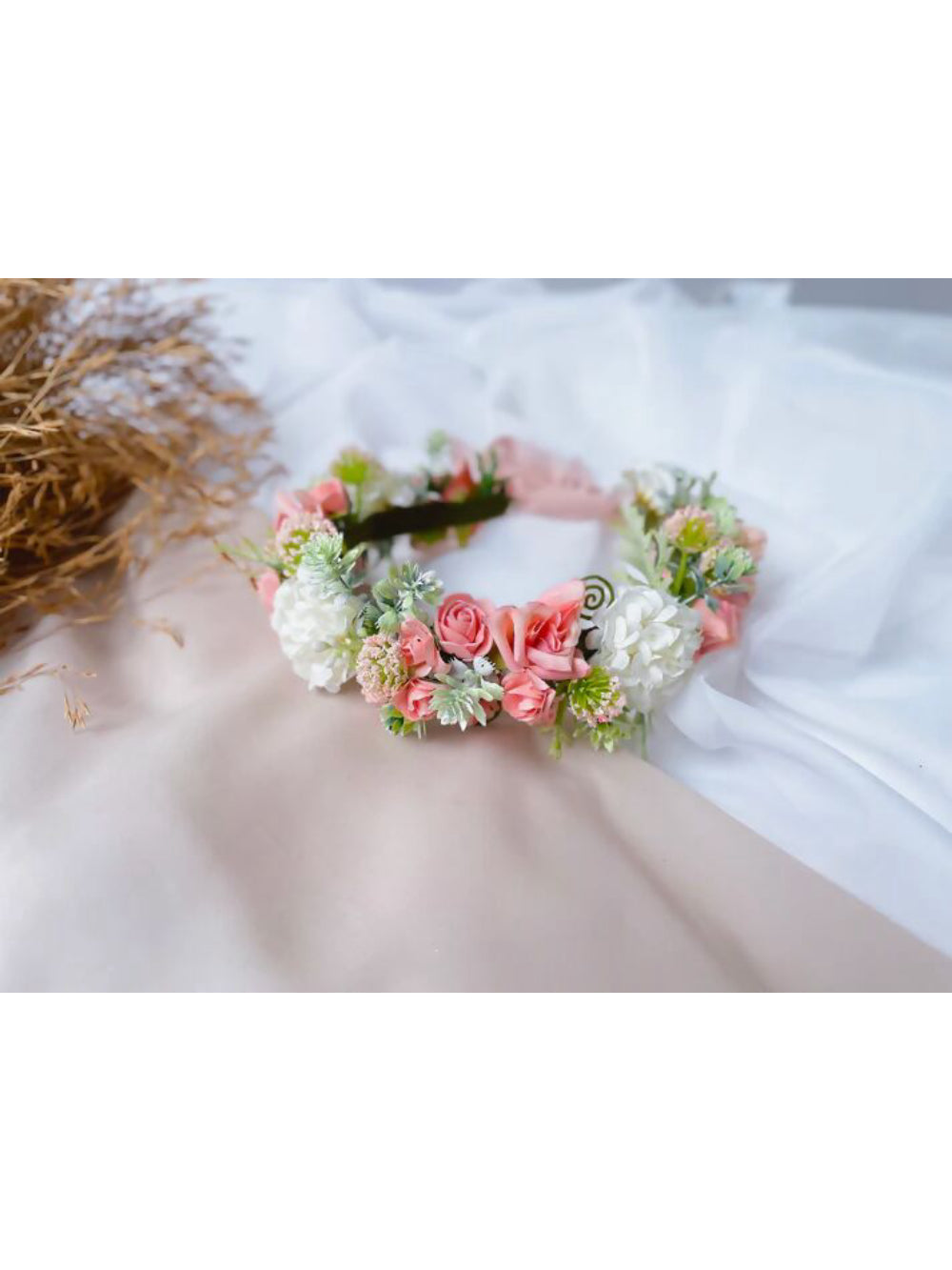 Coroa de Flores Delicada Maria Cereja Ateliê