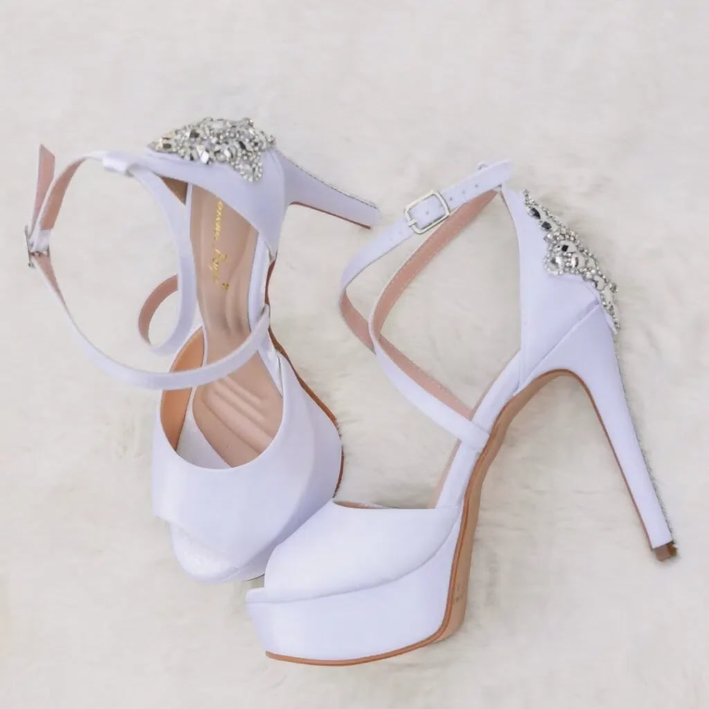Sandália Peep Toe Clara de Noiva Marina Borja Atelier