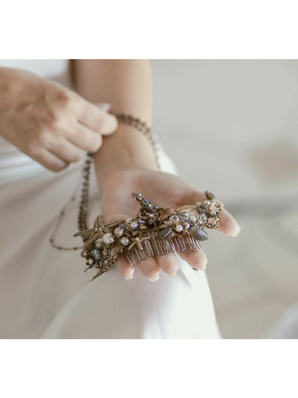 Headpiece para noivas praiana Ariel Minelli Atelier