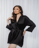 Robe para Noivas em gloss com toque de seda preto Duas Damas Noivas