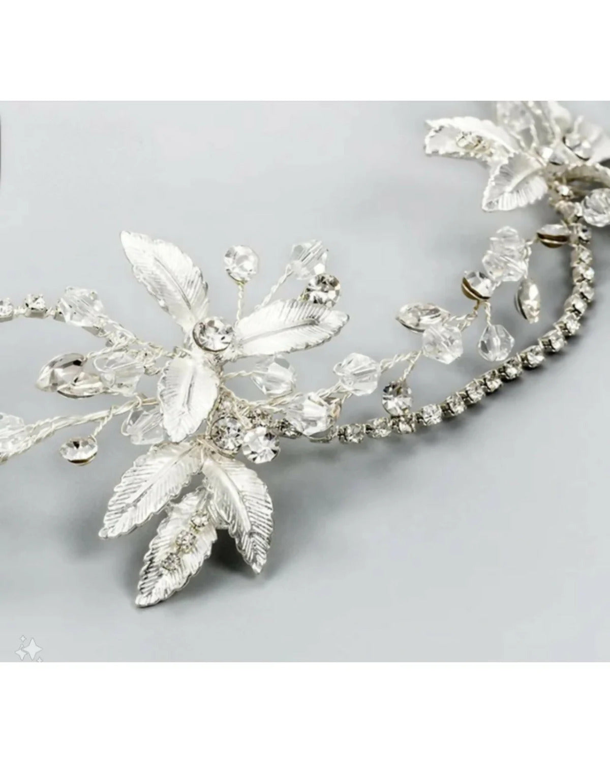 Tiara de Noiva Vert Galant Narcisa Acessórios