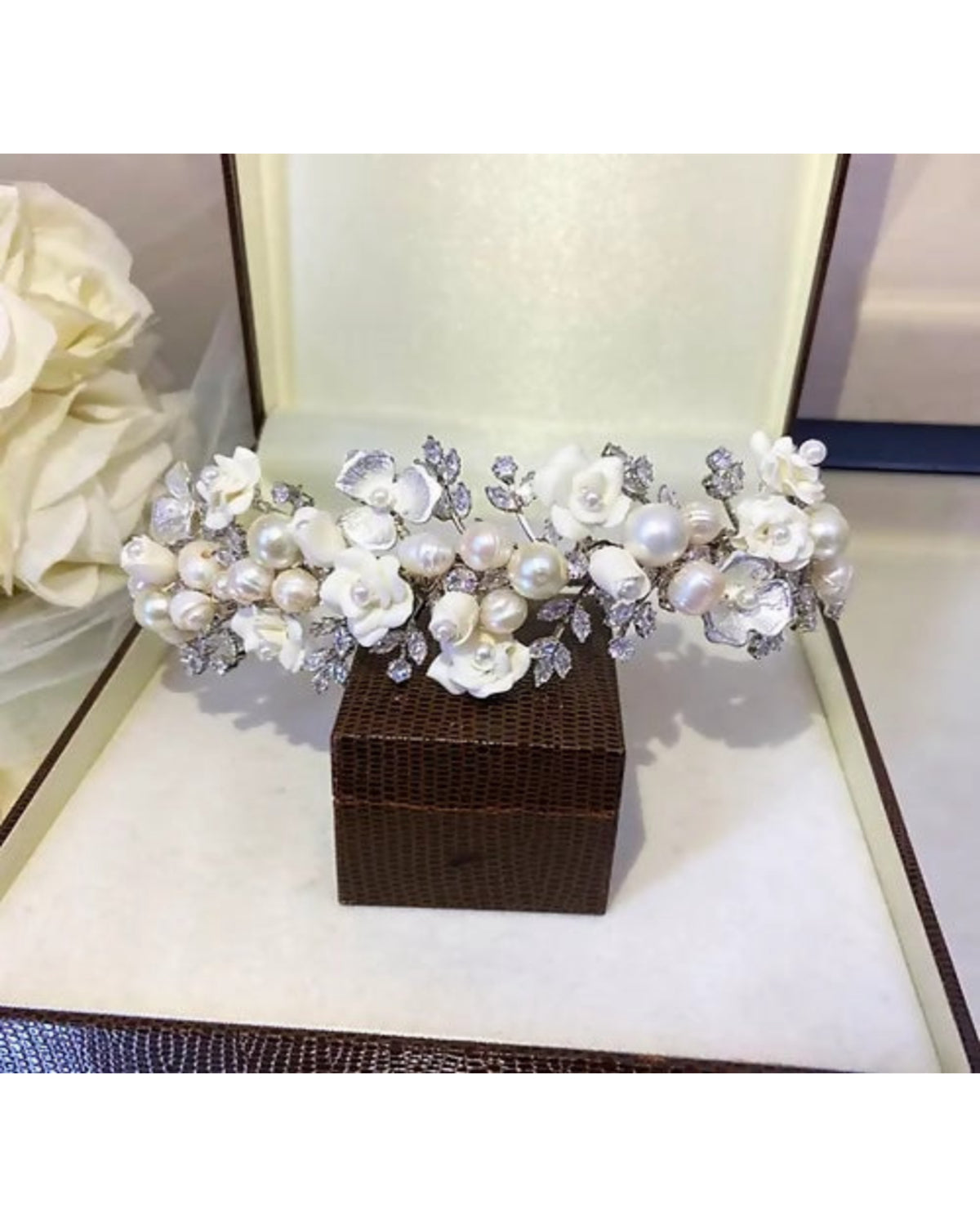 Coroa para Noiva Pérola Anna Conte Acessórios