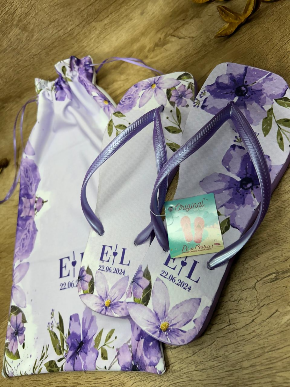 Kit 30 Chinelos com Saquinhos Personalizados Pé de Noiva