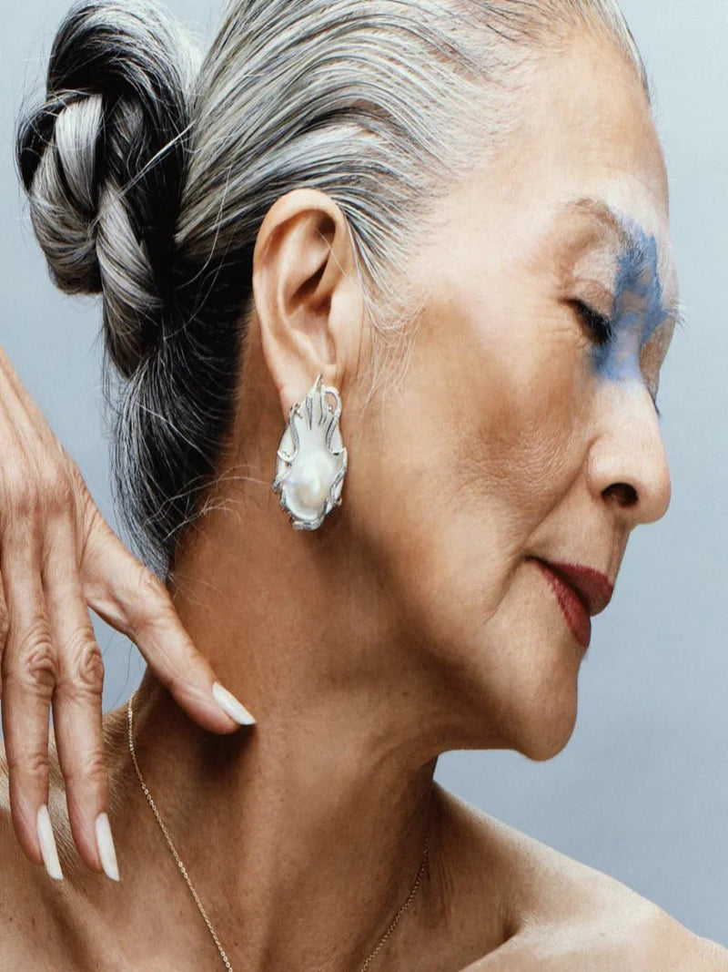 Brinco Festa Madrepérola Adriana Leite Jóias