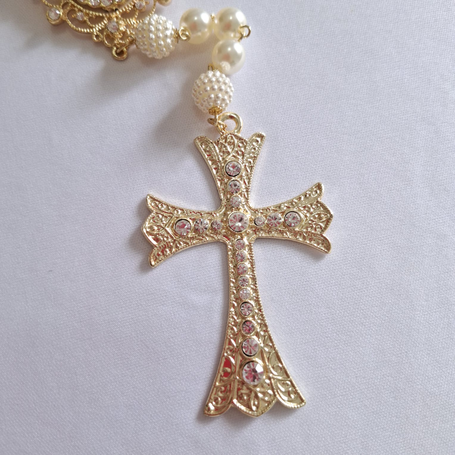 Terço de Noiva de Nossa Senhora Aparecida Resina e Strass Ateliê Fernanda Cristina