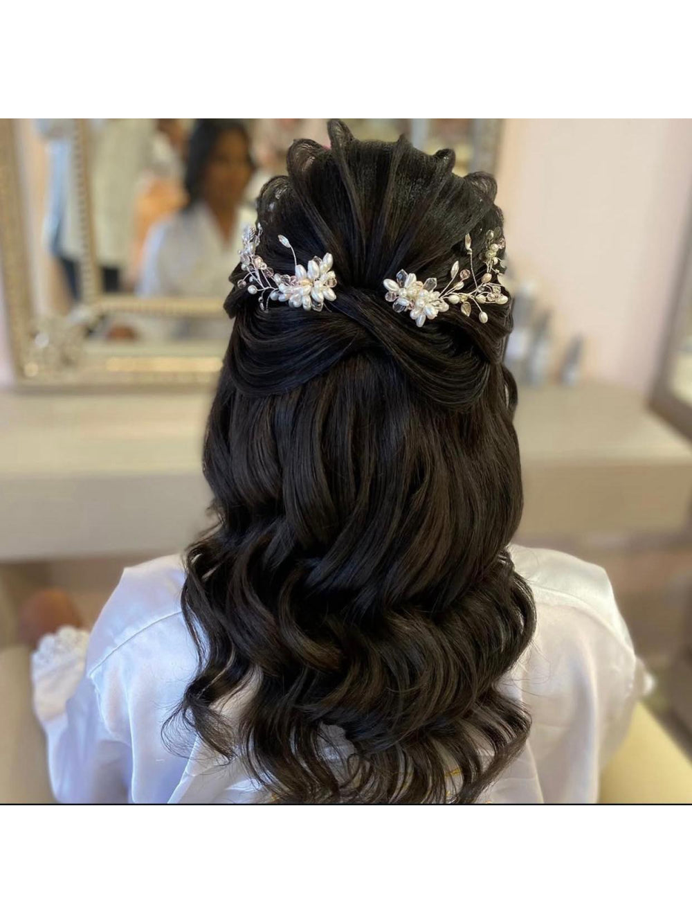 Grampos em pedrarias para noivas Fiancée