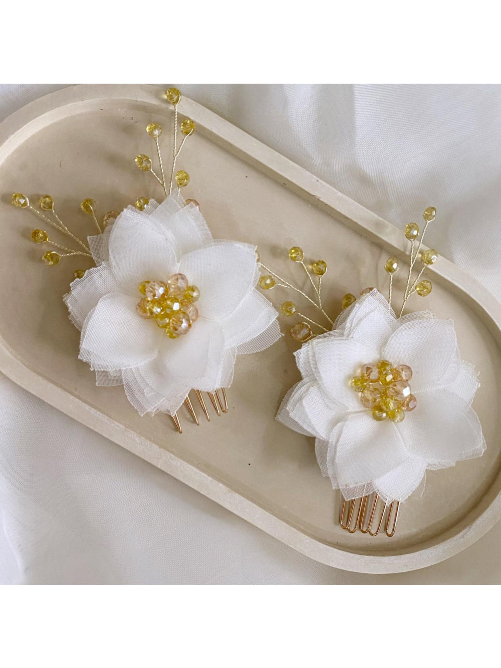 Par de pentes florais dourado Fiancee