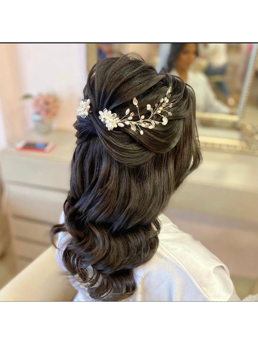 Grampos em pedrarias para noivas Fiancée