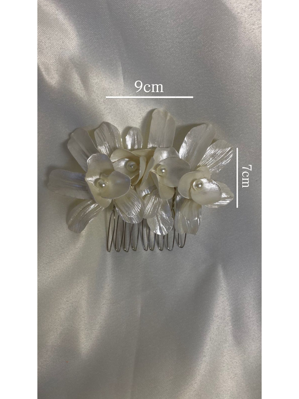 Arranjo para noivas em porcelana fria perolada Fiancée