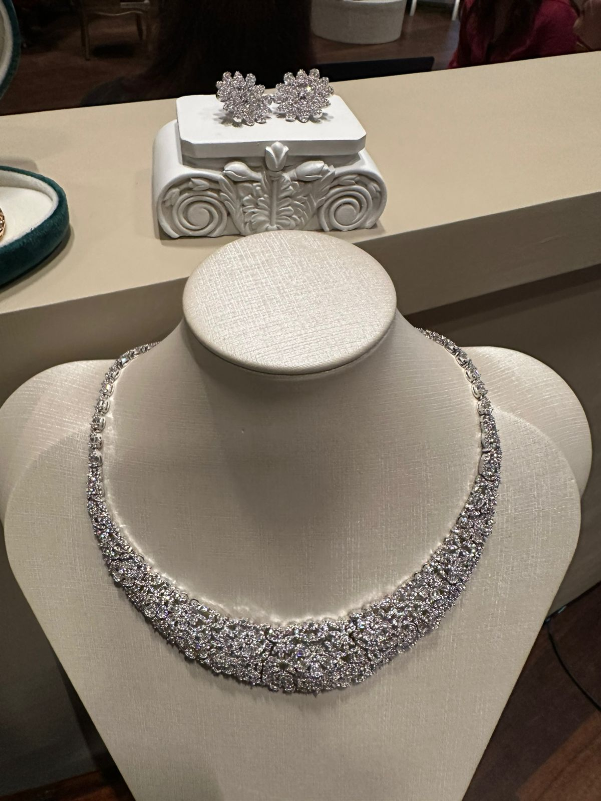 Conjunto de Festa Colar e Brinco Tania Vieira