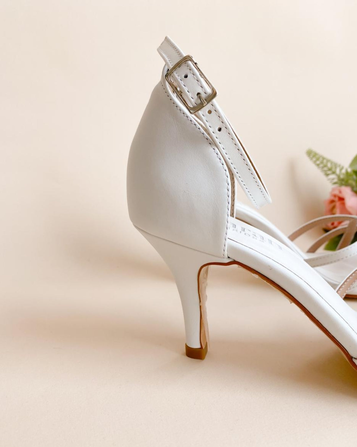 Luiza Sarah Bride