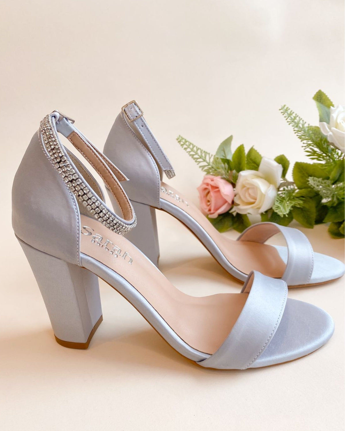 Gisele Fivela Strass Sarah Bride