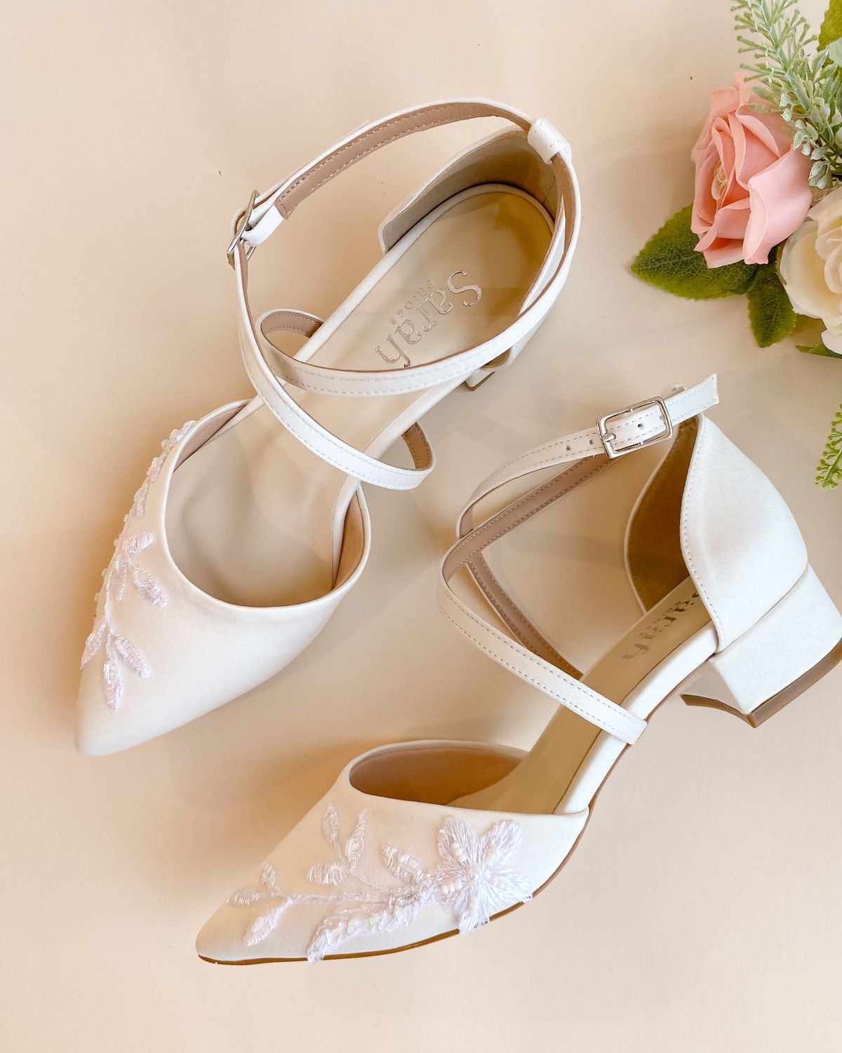Julia X Bordado Sarah Bride