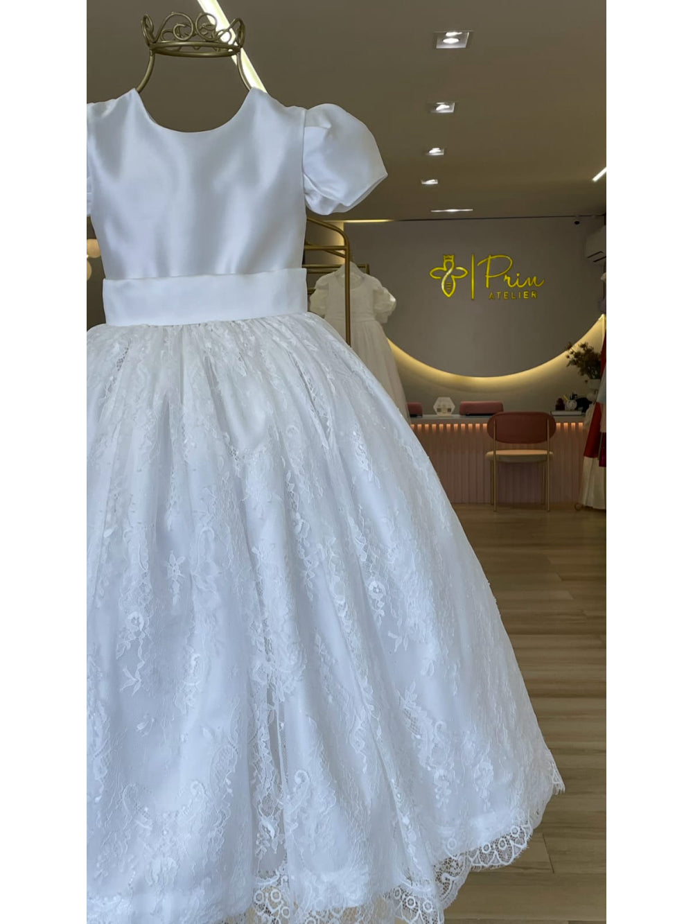 Vestido de Dama Sofia com Renda Prin Atelier