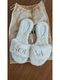 Pantufa Noiva de Pelúcia Off White Serena Wear