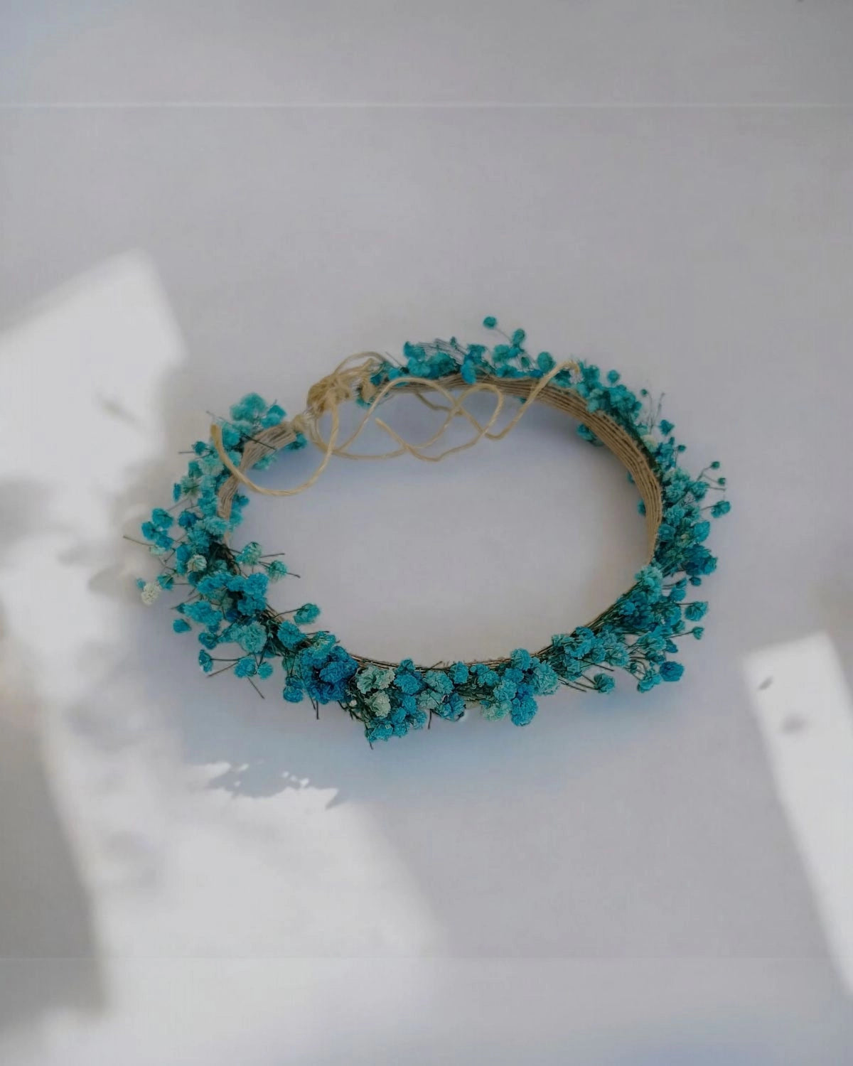 Coroa de Flores para Dama de Honra Rebeca Realeza Acessórios
