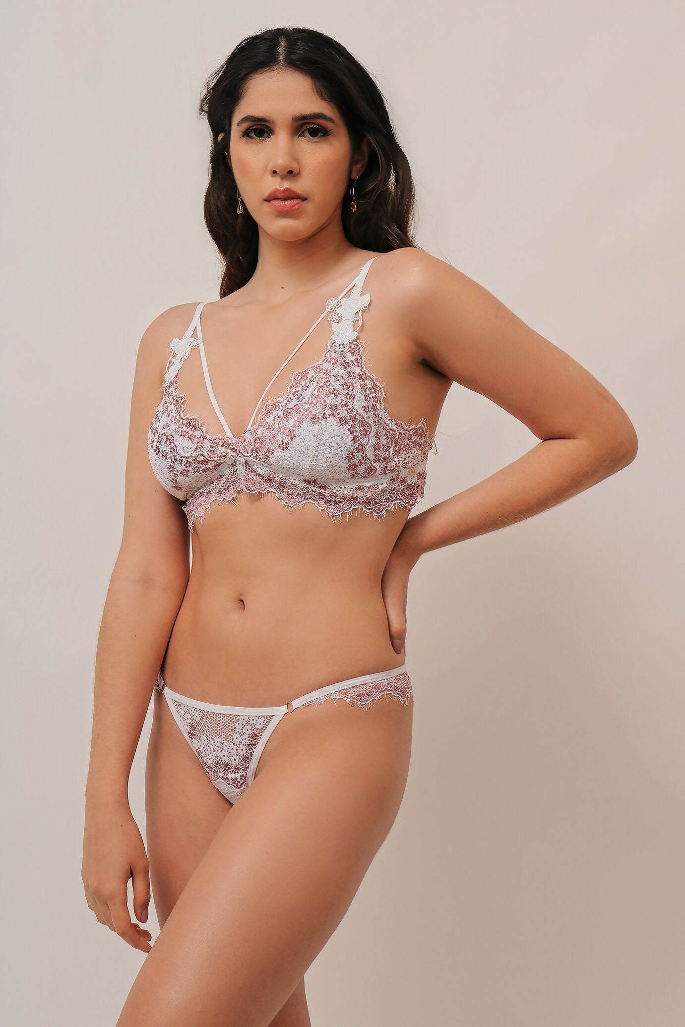 LJ 585 P branco romance (3)