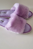 Pantufa de pelúcia Lilás